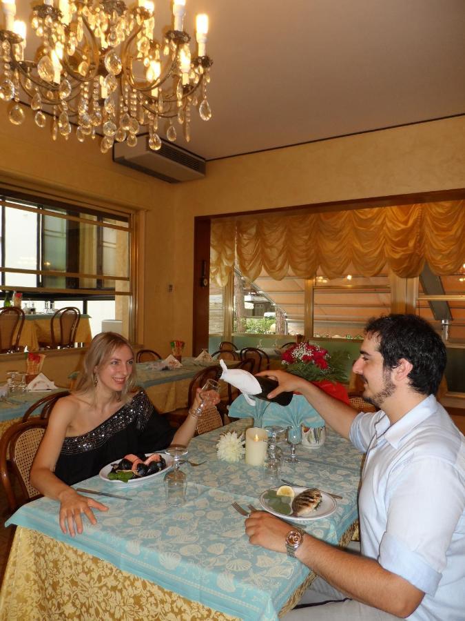 ميلانو ماريتيما Hotel Selene المظهر الخارجي الصورة
